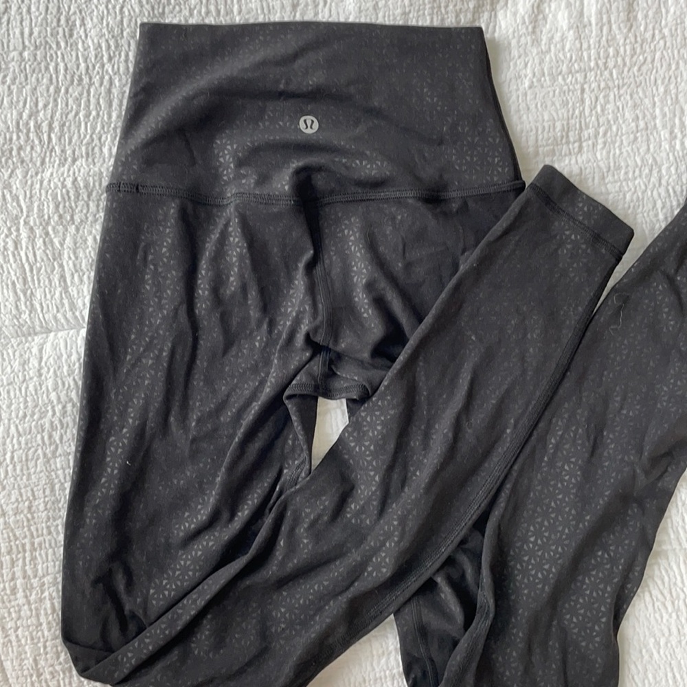 Lululemon align tights “28